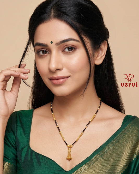 Mangalsutra chain with black beads