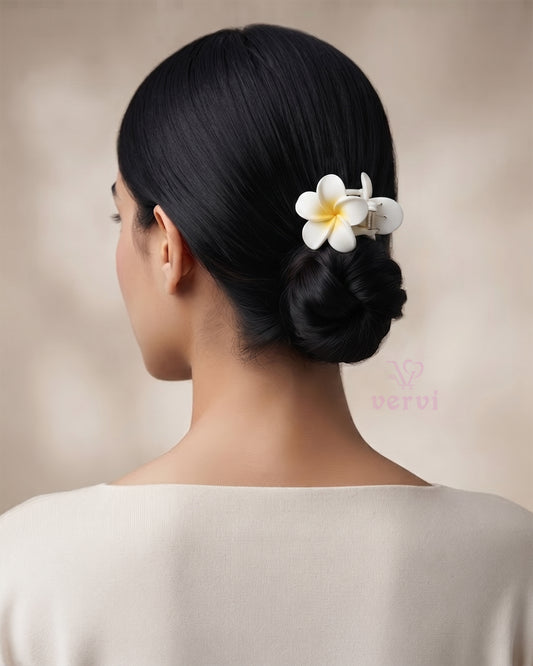 White Blossom Hair Claw Clip