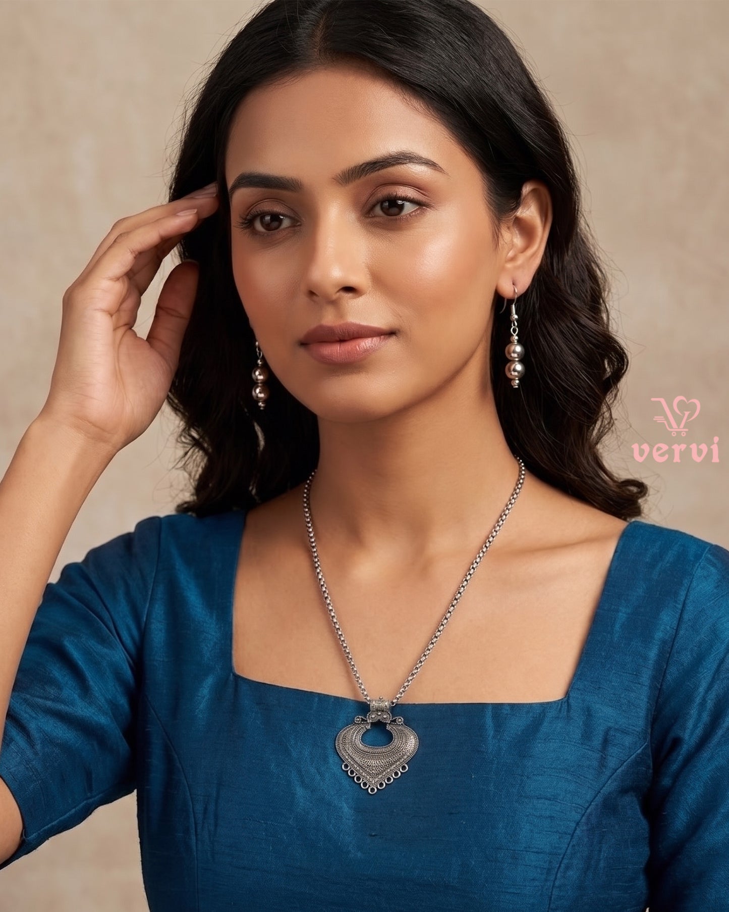 Silver Antique Pendant chain and Beads Earring