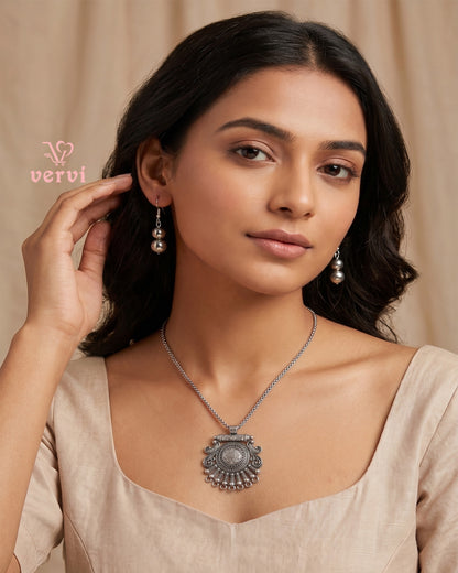 Silver Peacock Pendant chain and Beads Earring