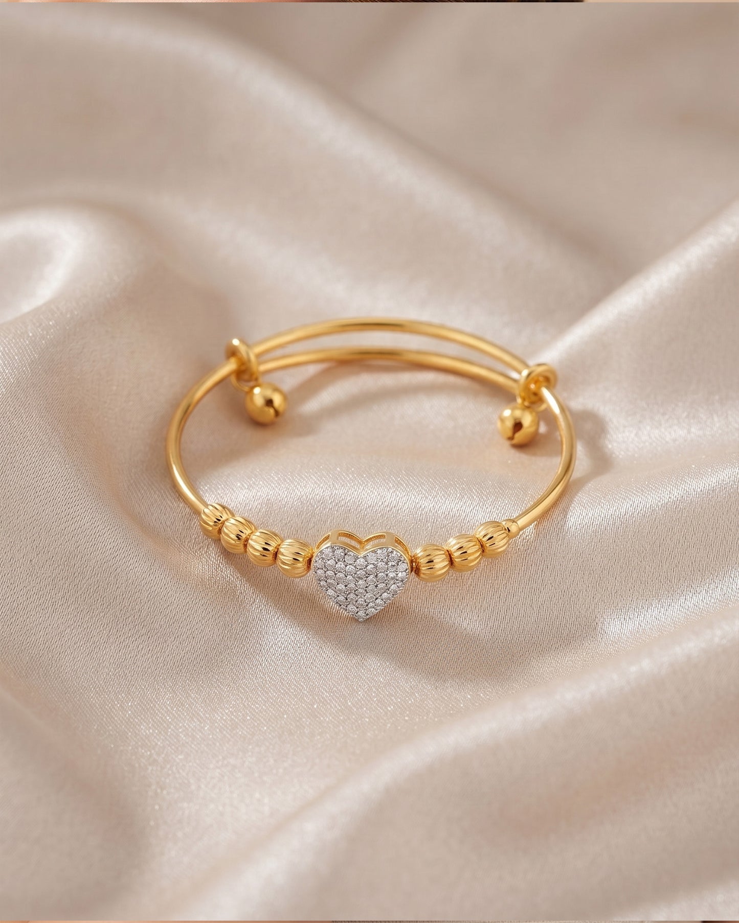 Golden heart Stone with bells Bracelet