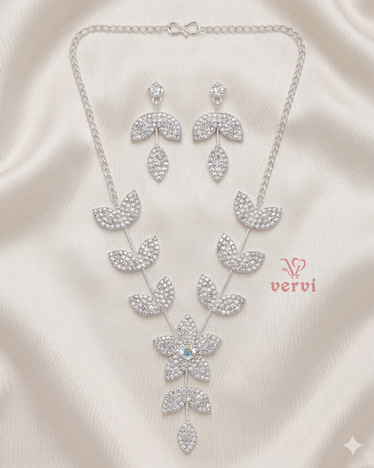 Floral Stone Necklace Set