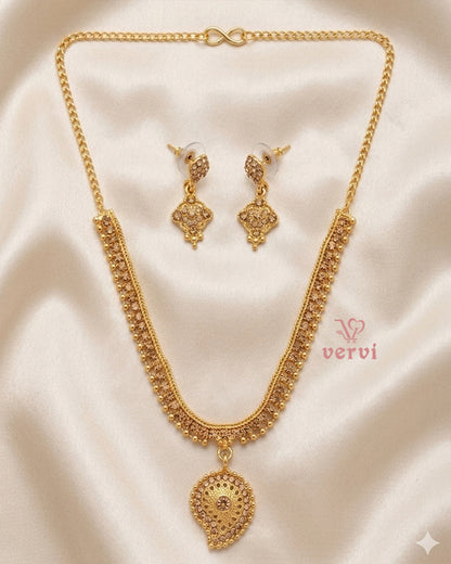 Gold color with Stone Necklace Set