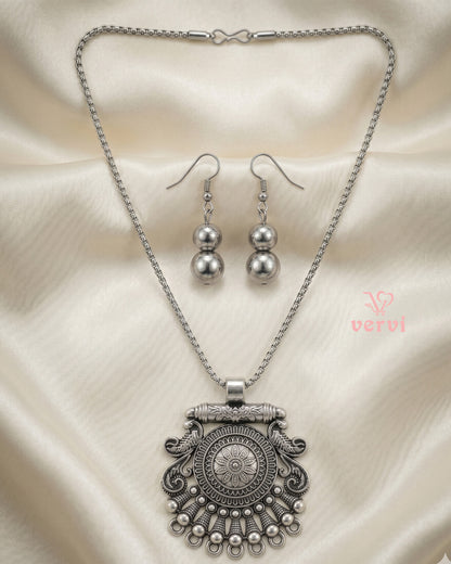 Silver Peacock Pendant chain and Beads Earring