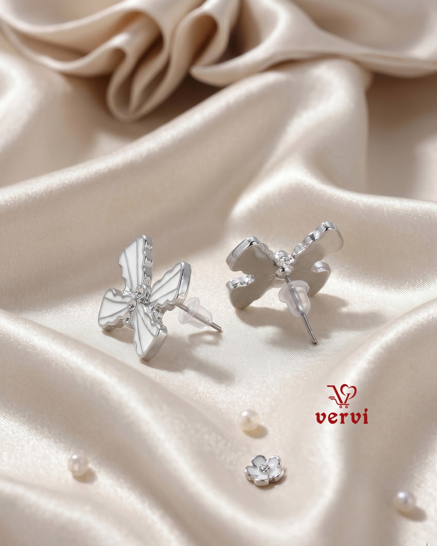 Ribbon Bow Stud