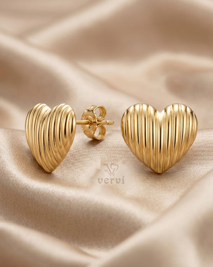Sweetheart Gold Studs