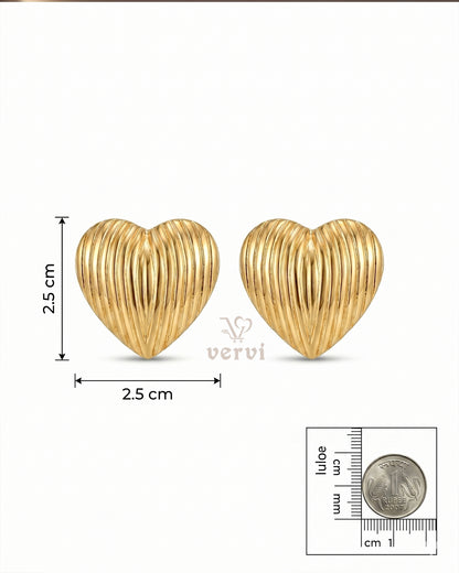 Sweetheart Gold Studs